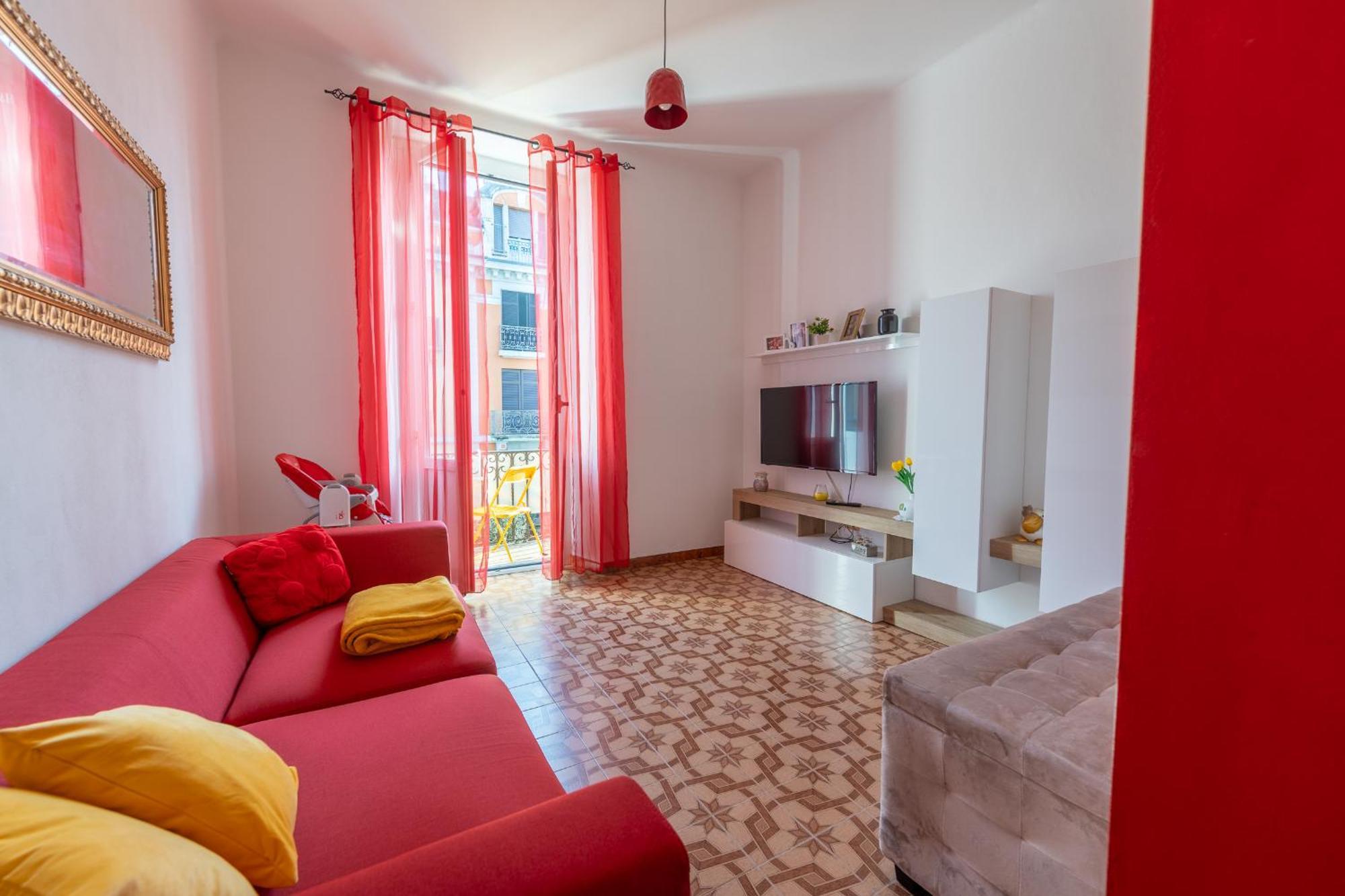 Casa Vacanza Dimora Vincenza Luino Exteriör bild